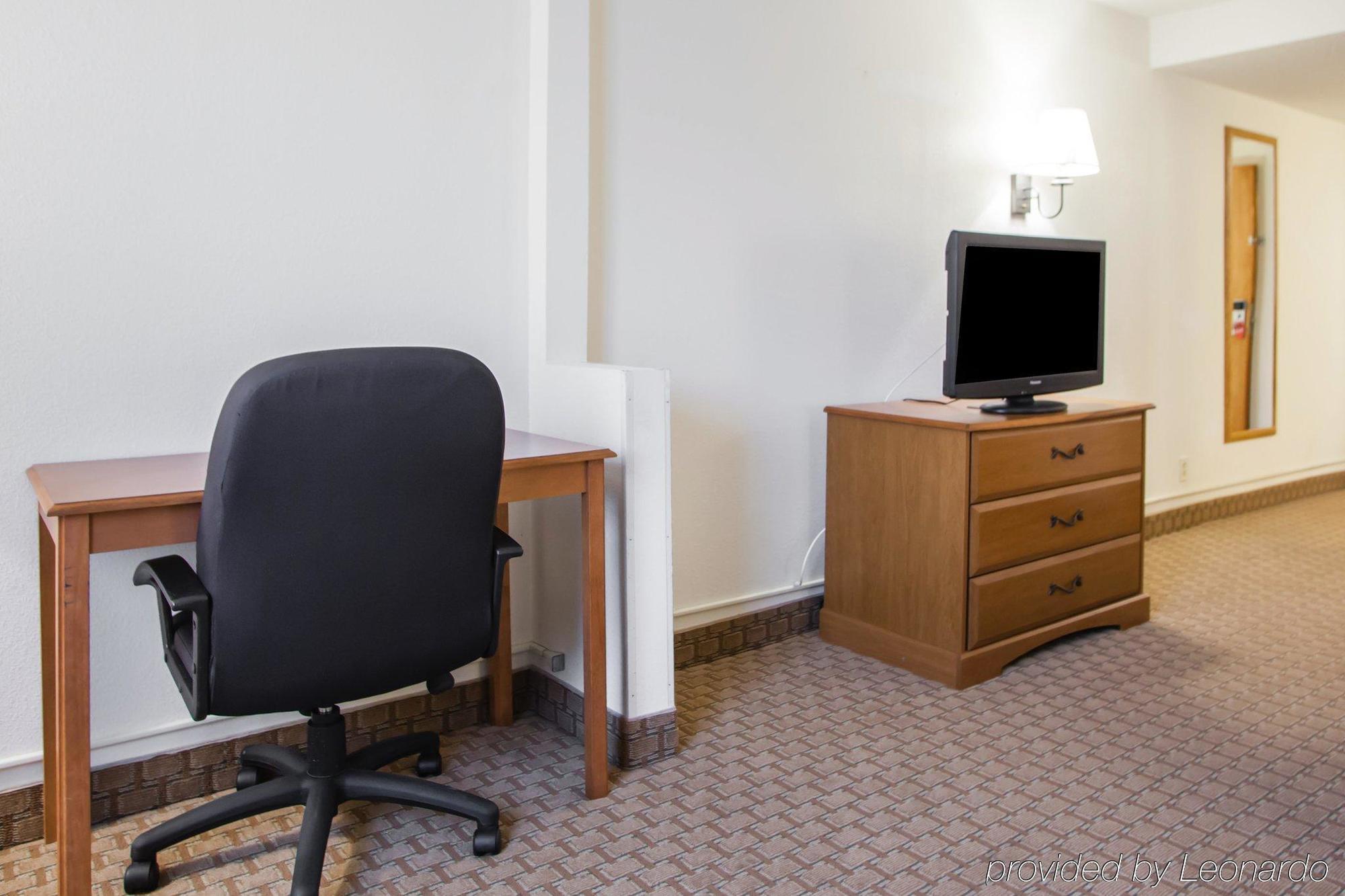 MHO Hotel Bordentown Buitenkant foto