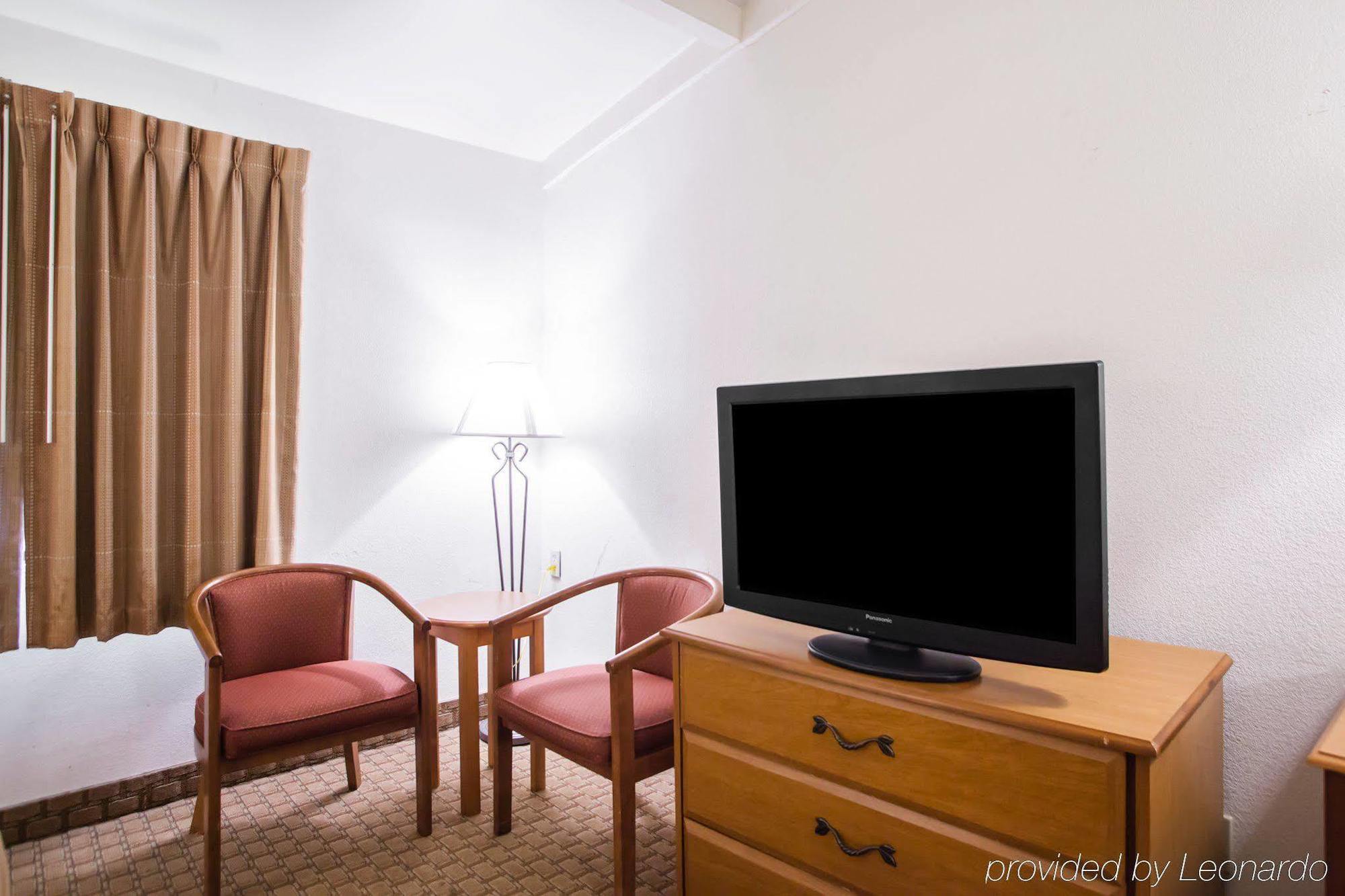 MHO Hotel Bordentown Buitenkant foto