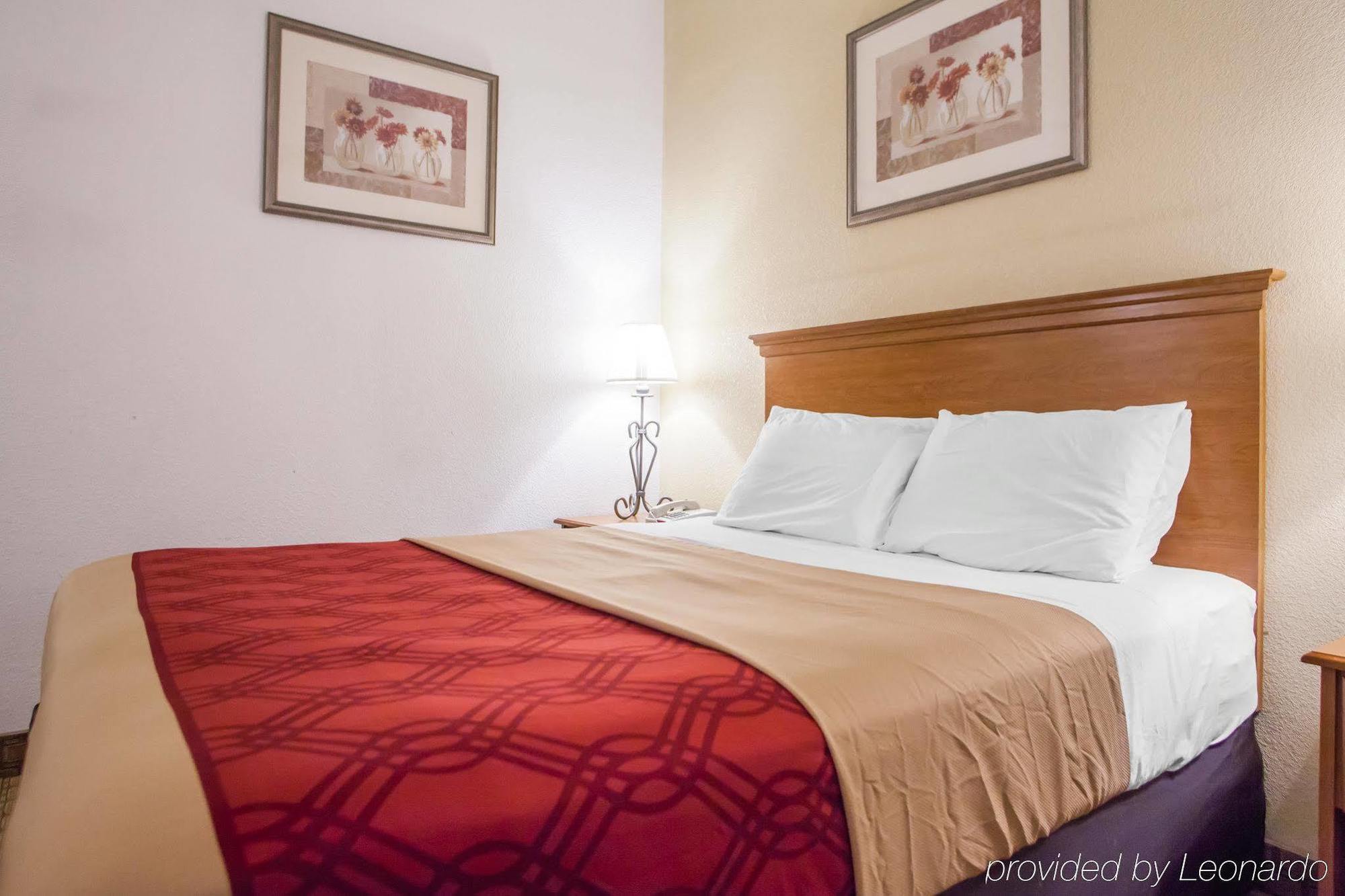 MHO Hotel Bordentown Buitenkant foto