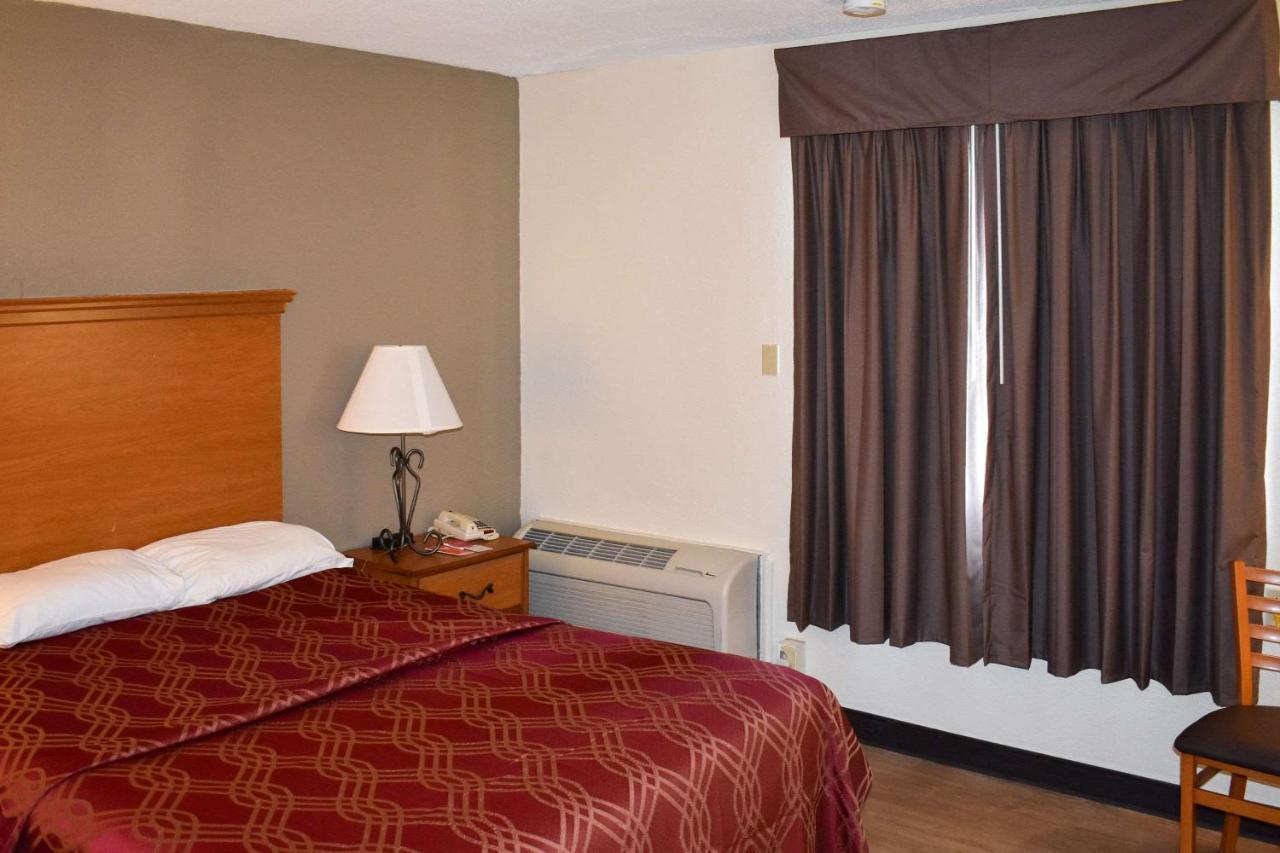 MHO Hotel Bordentown Buitenkant foto