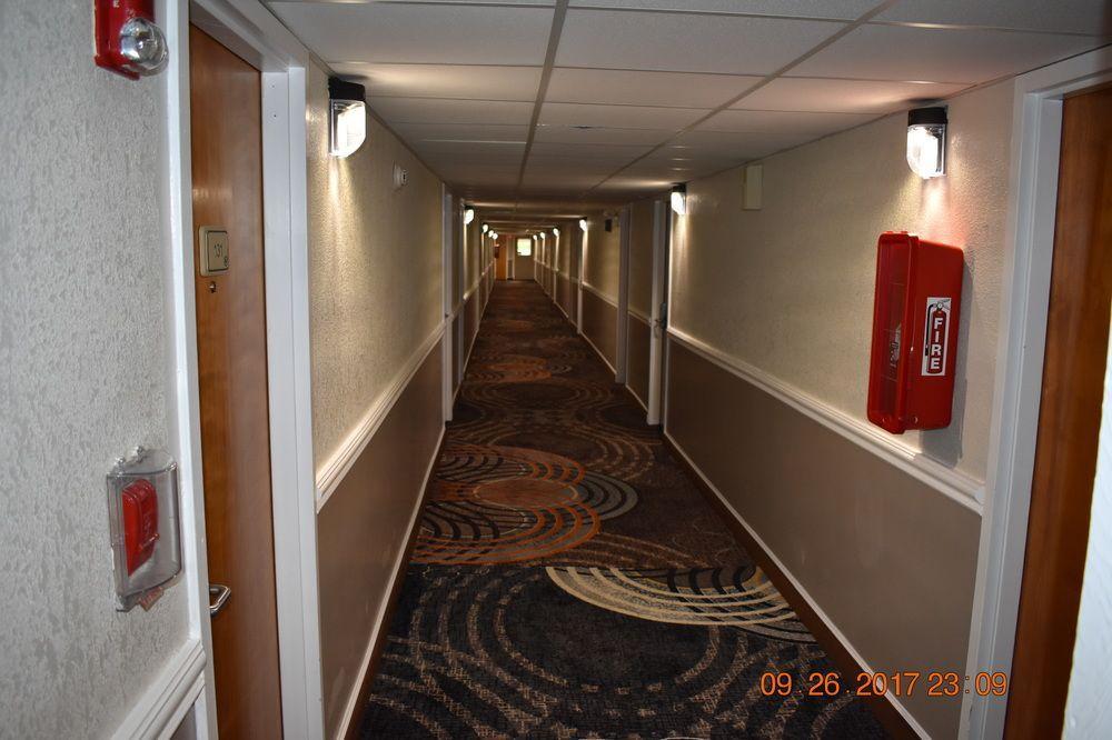 MHO Hotel Bordentown Buitenkant foto
