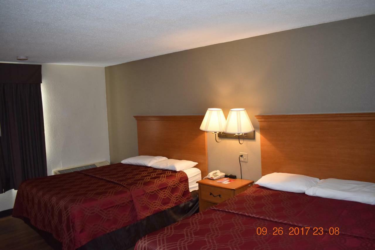 MHO Hotel Bordentown Buitenkant foto